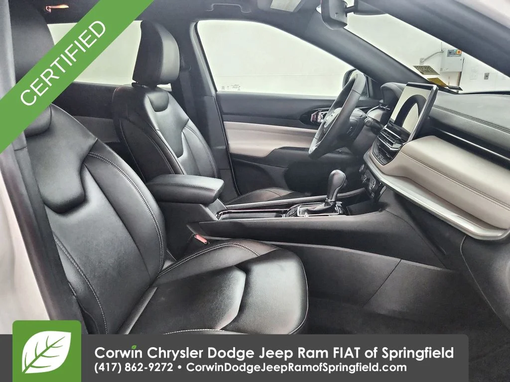 Certified Used 2025 White Jeep Limited image 30