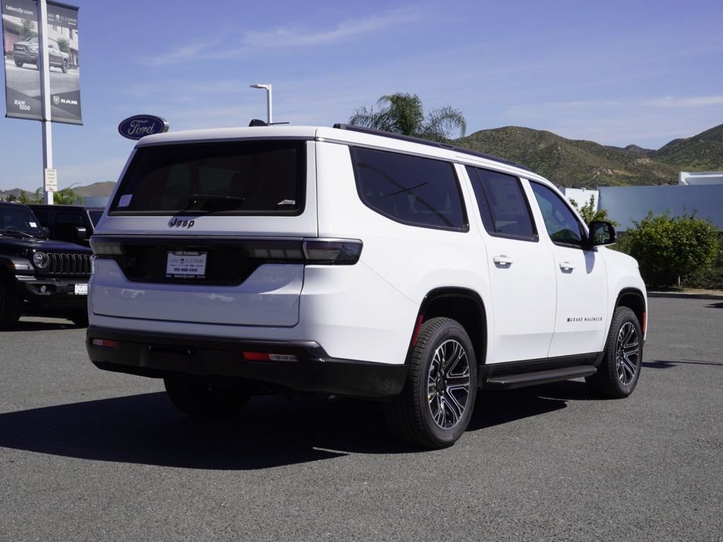 New 2026 Bright White Clear-Coat Exterior Paint Jeep  image 3