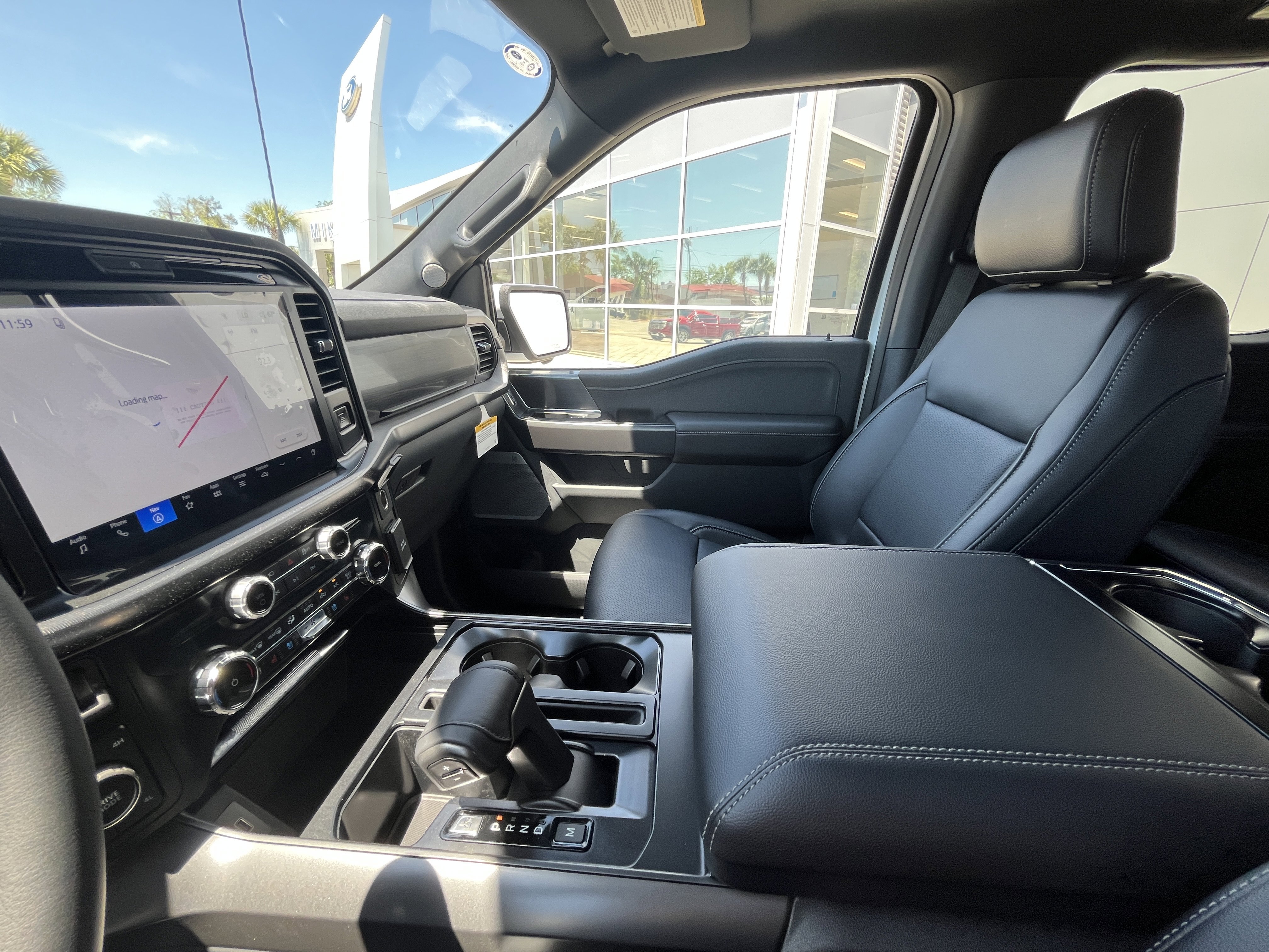 New 2026 Oxford White Ford Lariat® image 20
