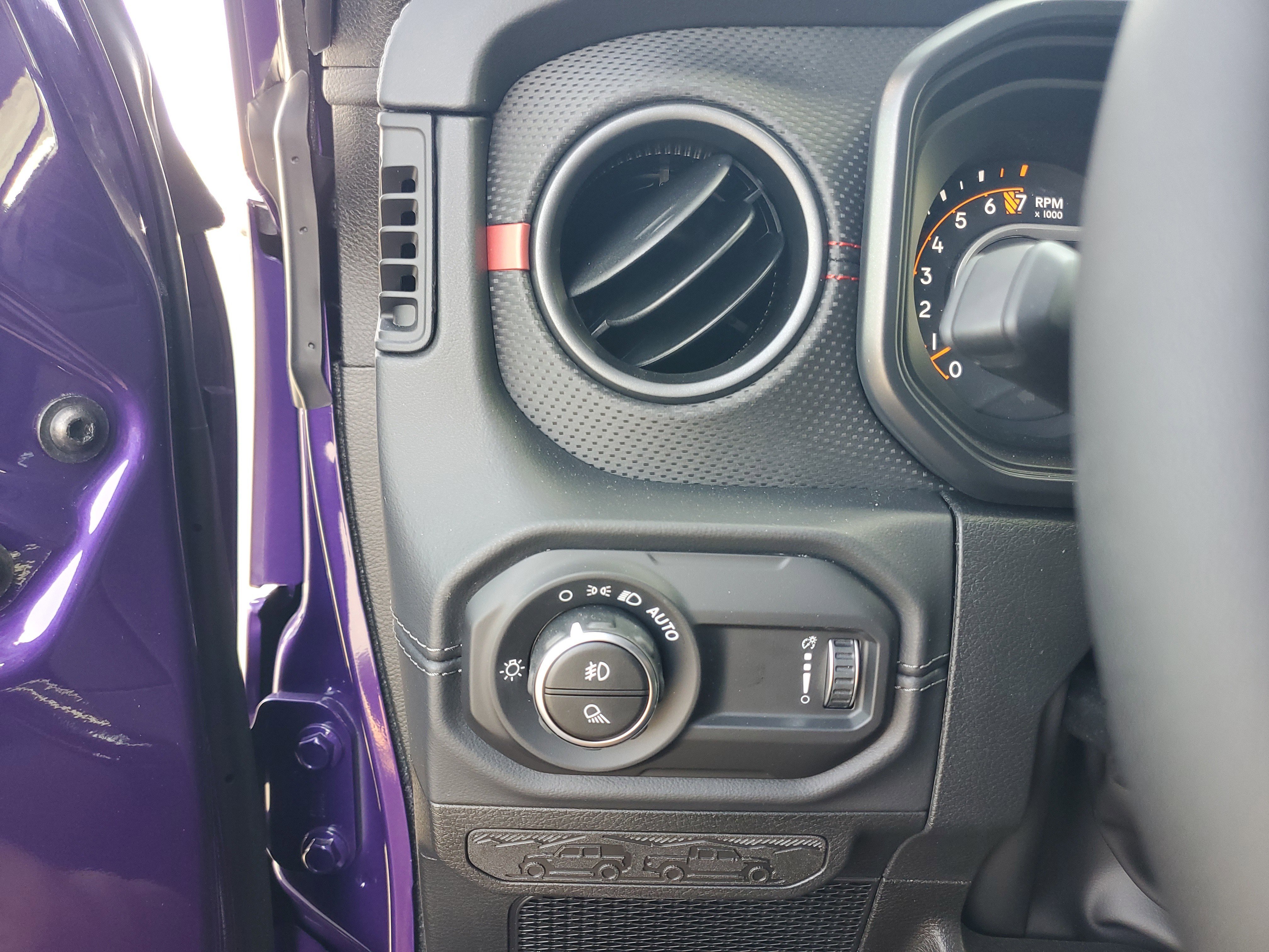 New 2026 Reign Jeep Rubicon image 23