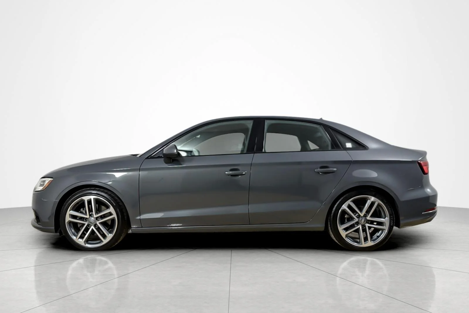Used 2019 Nano Gray Metallic Audi Premium 40 TFSI image 2