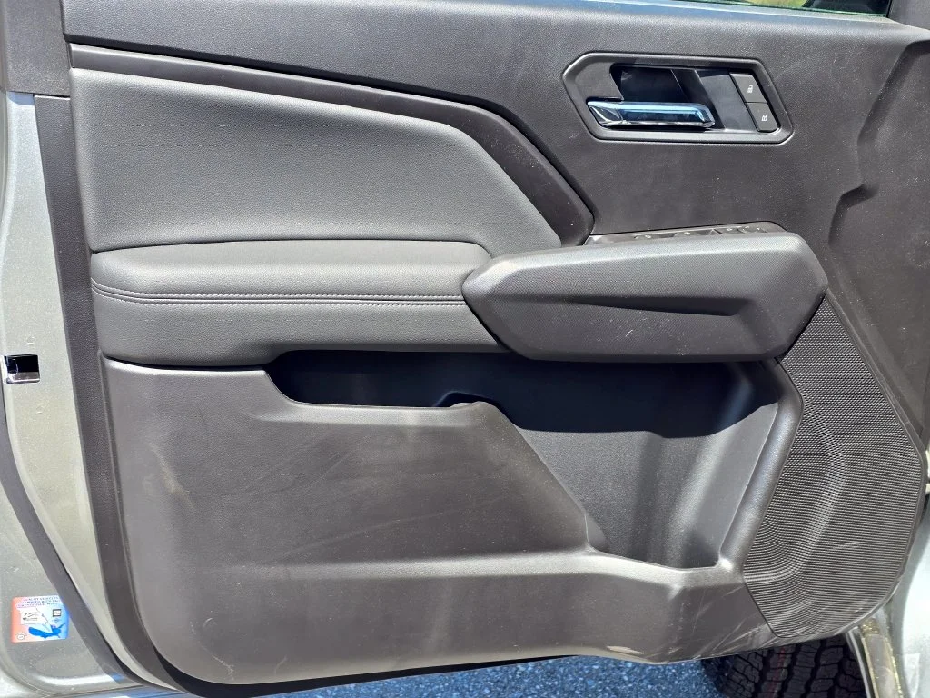 New 2026 Silver GMC Elevation image 37