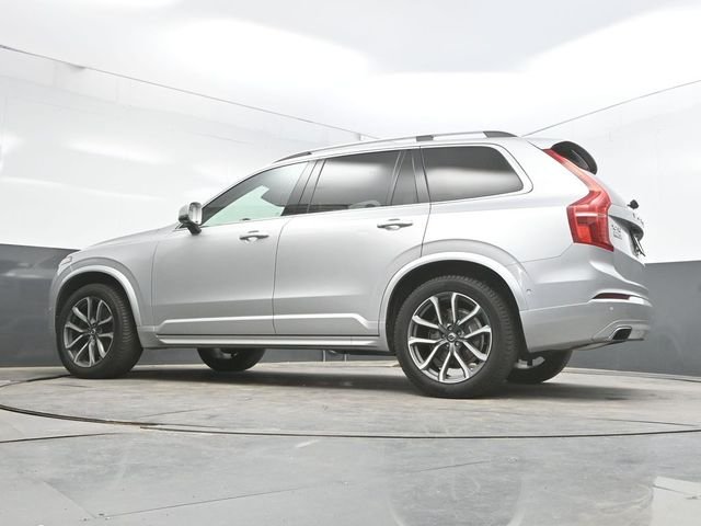 Used 2018 Silver Volvo T6 Momentum image 44