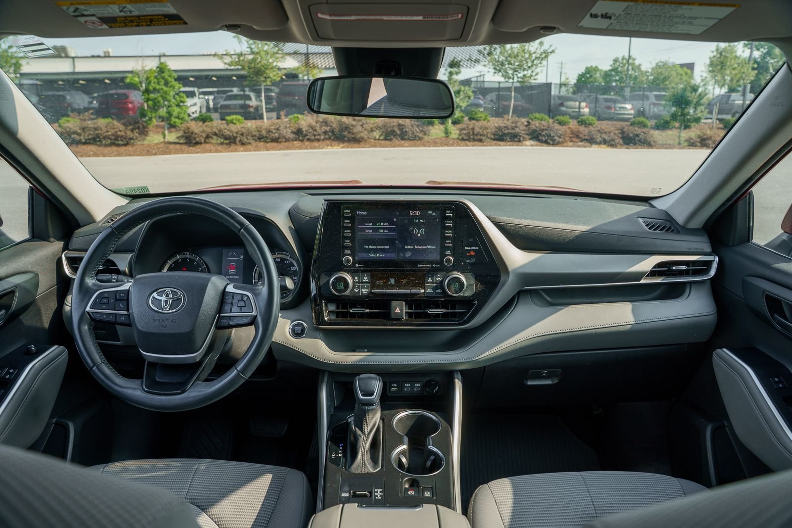 Used 2022 Red Toyota LE image 25