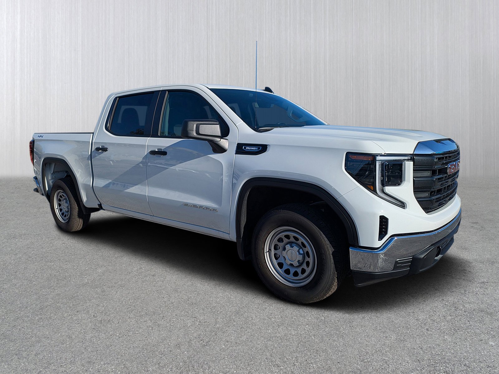 2026 GMC Sierra 4WD Crew Cab Short Box Pro's photo
