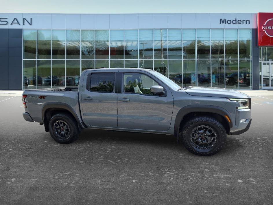 Used 2024 Boulder Gray Pearl Nissan PRO-4X image 4