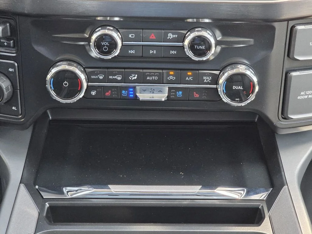 New 2026 Carbonized Gray Metallic Ford F-250® Lariat® image 14