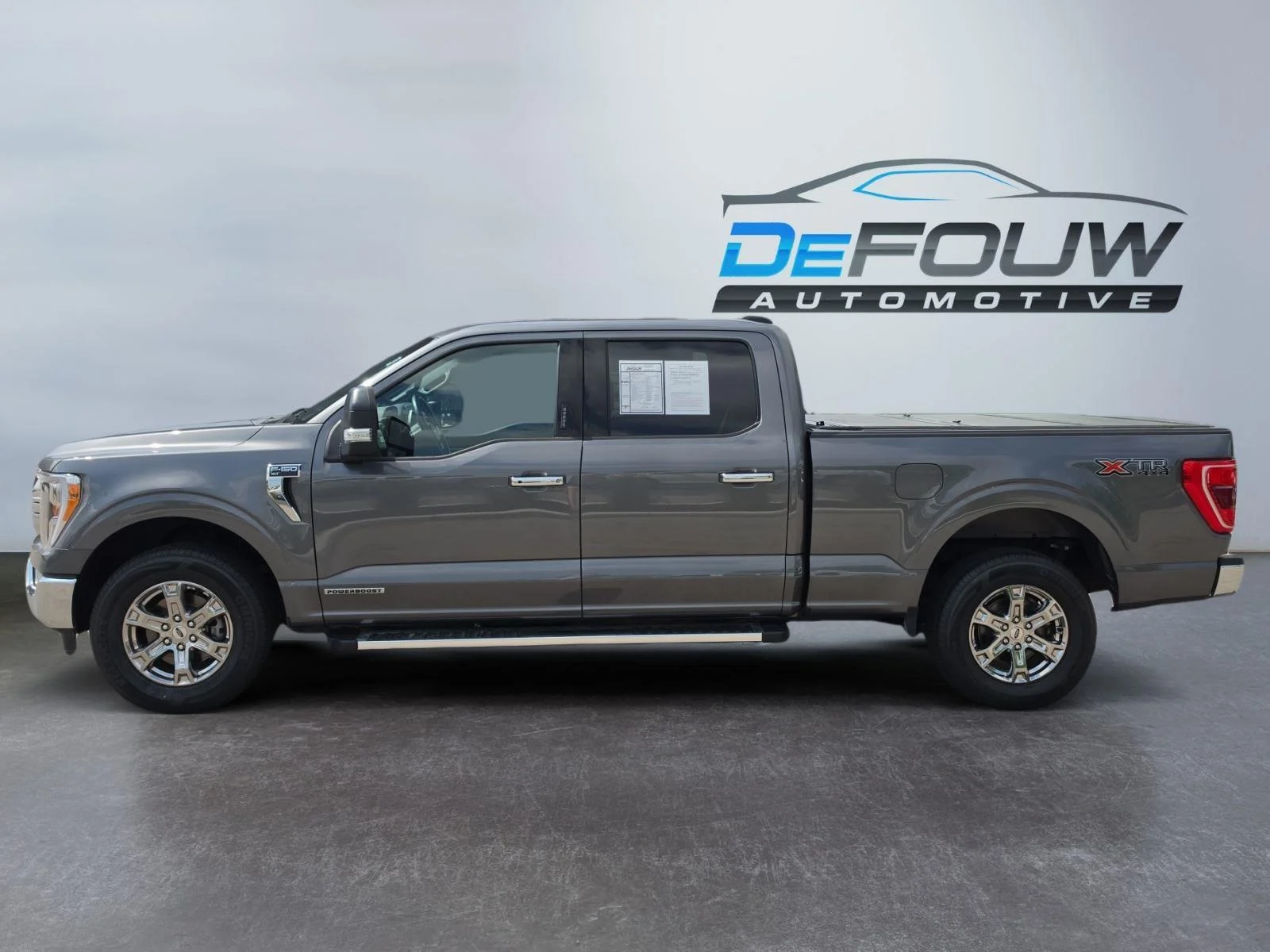 Used 2023 Carbonized Gray Ford XLT image 6