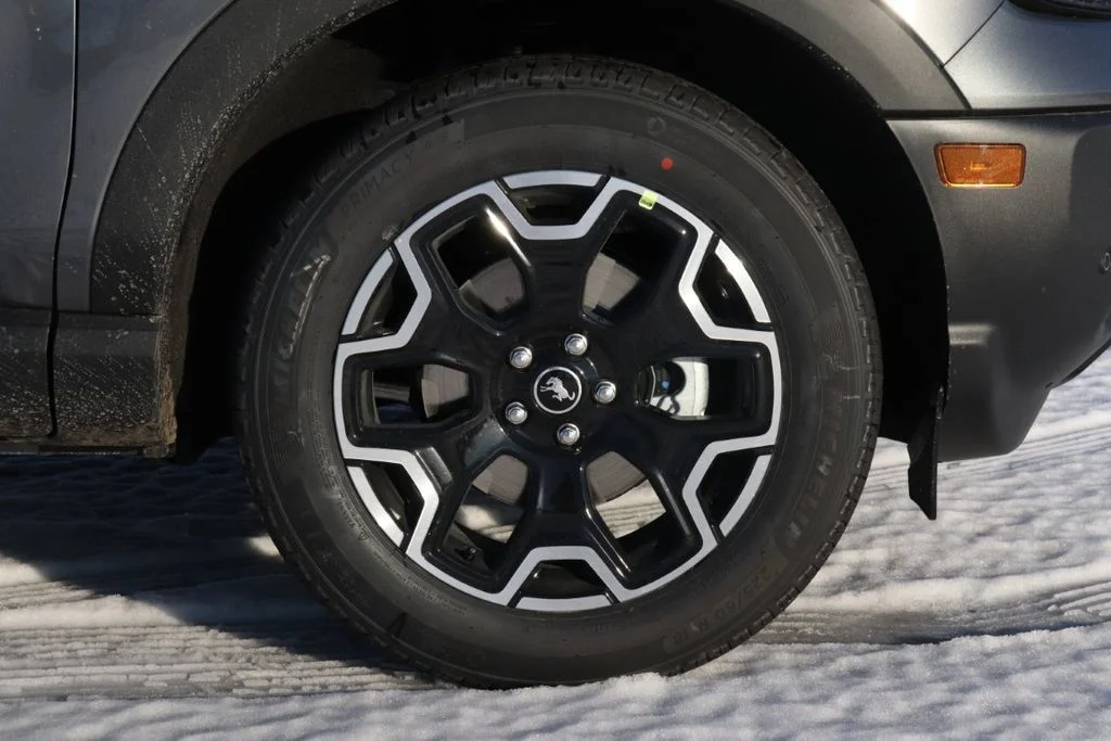 New 2025 Carbonized Gray Metallic Ford Outer Banks® image 49