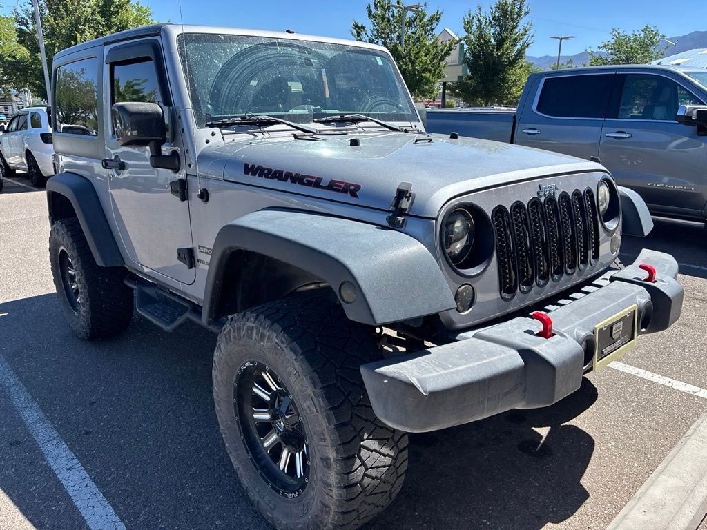 Used 2014 Gray Jeep Sport image 8