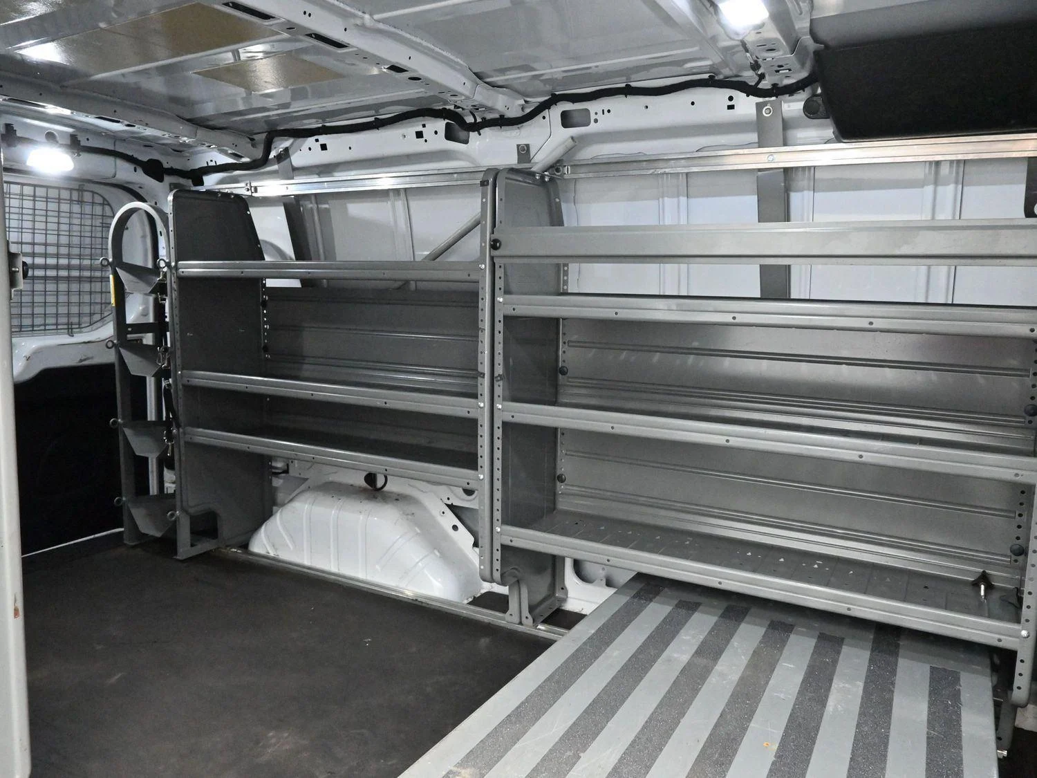 Used 2019  Ford 250 image 13