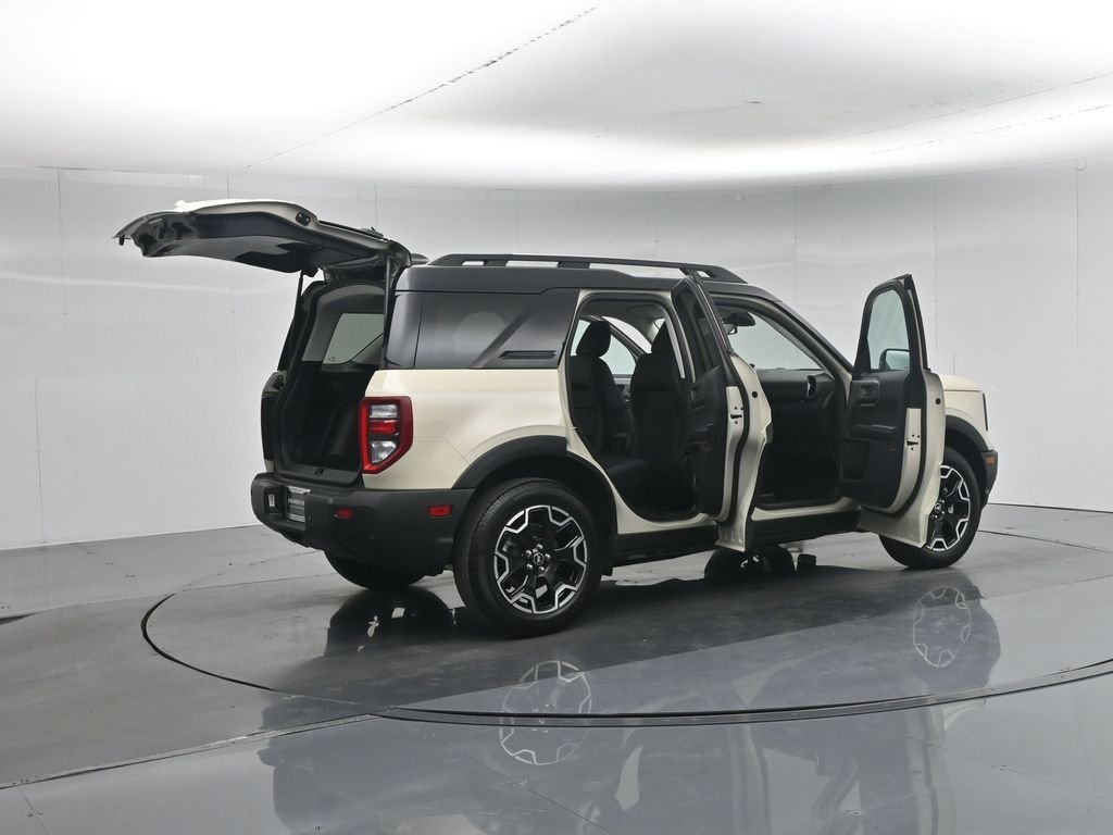 Certified Used 2025 Beige Ford Outer Banks image 6