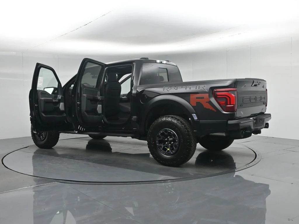 New 2026 Oxford White Ford Raptor image 36
