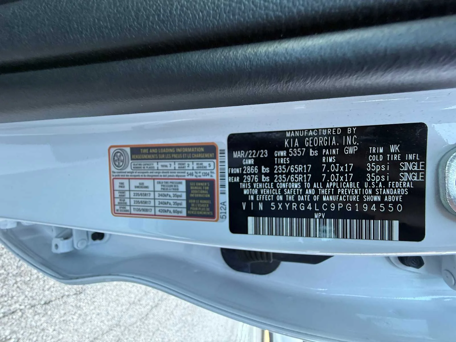 2023 Kia Sorento LX - Photo 22