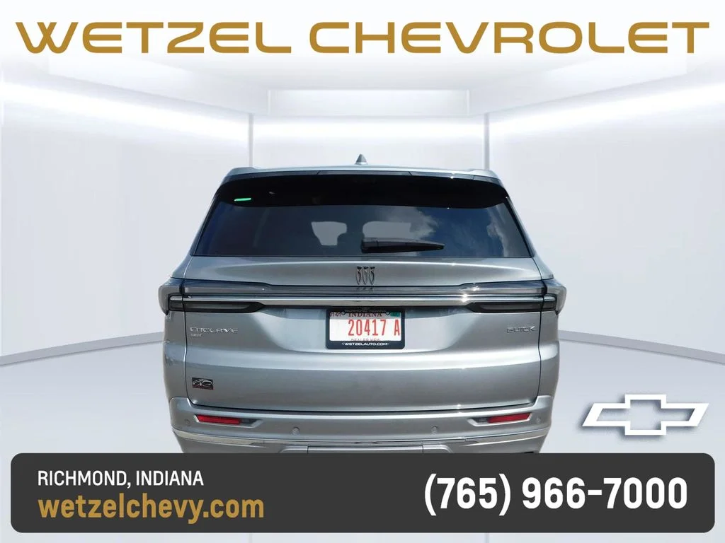 Used 2025 Gray Buick Avenir image 4