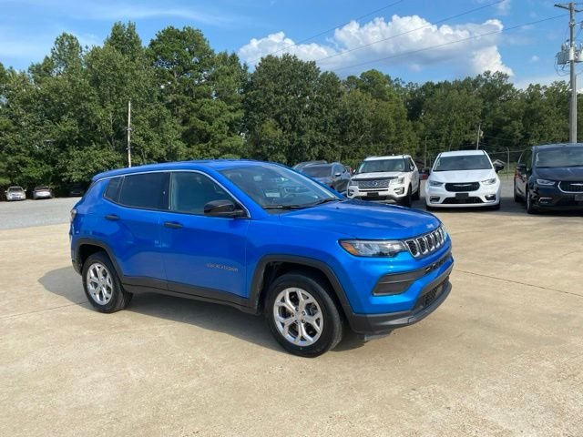 Used 2024 Blue Jeep Sport image 3