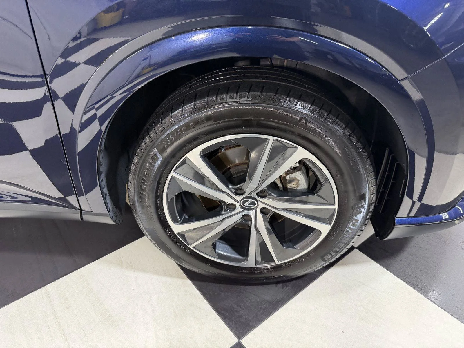 Used 2024  Lexus 350 Premium image 24
