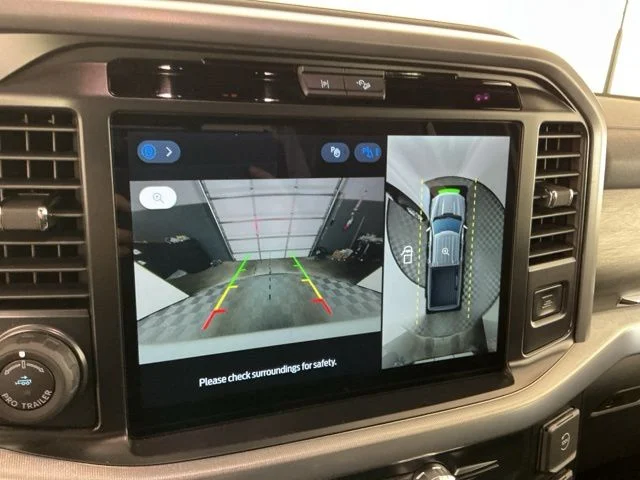 New 2025 Oxford White Ford Lariat image 23