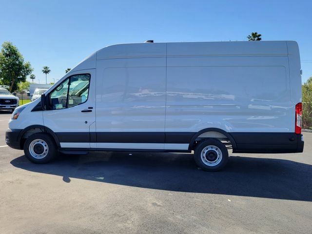 New 2026 Oxford White Ford Cargo Van image 24