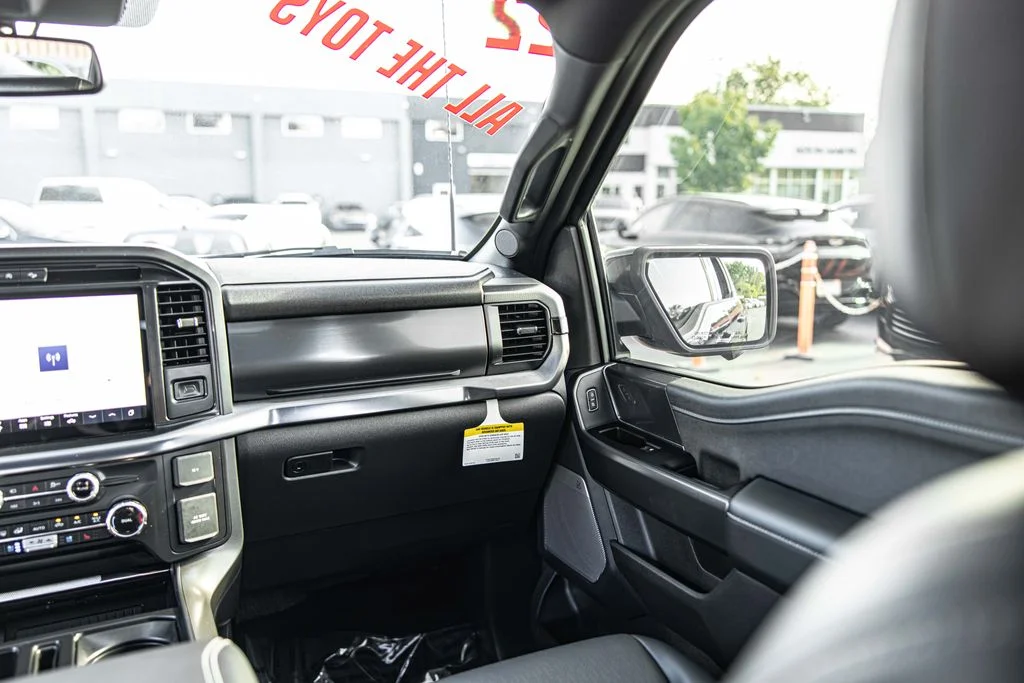 Used 2026 Blue Ford Lariat image 37