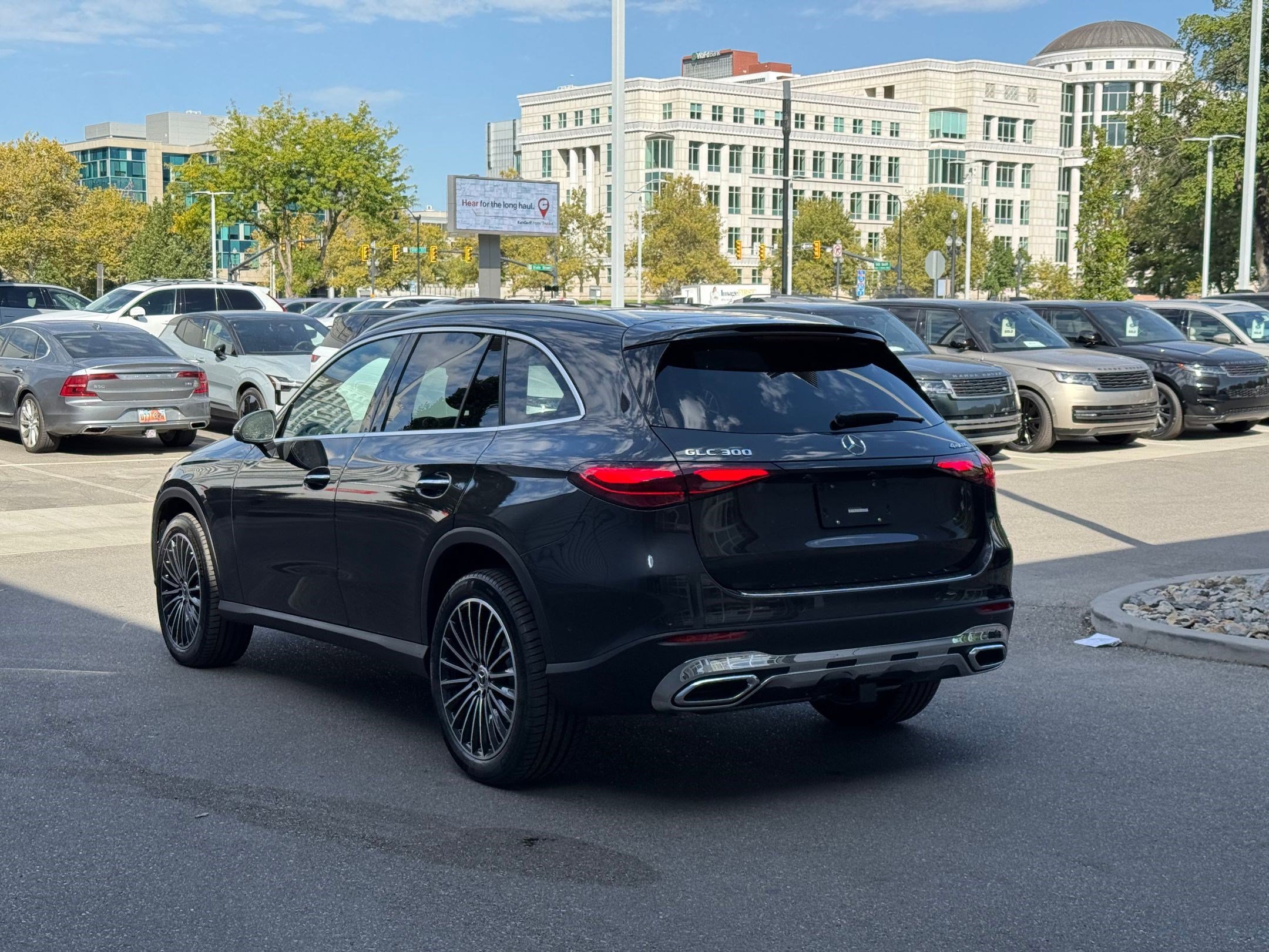 New 2026 Graphite Grey Metallic Mercedes-Benz GLC 300 image 5
