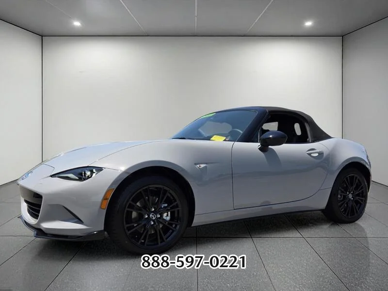 Certified Used 2026 Gray Metallic MAZDA CLUB image 29