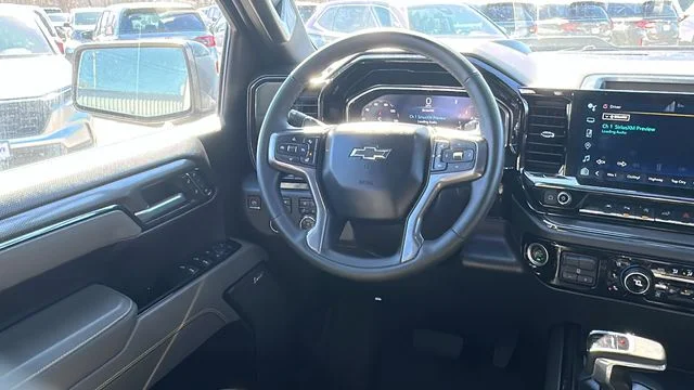 Used 2024 Gray Chevrolet ZR2 image 28