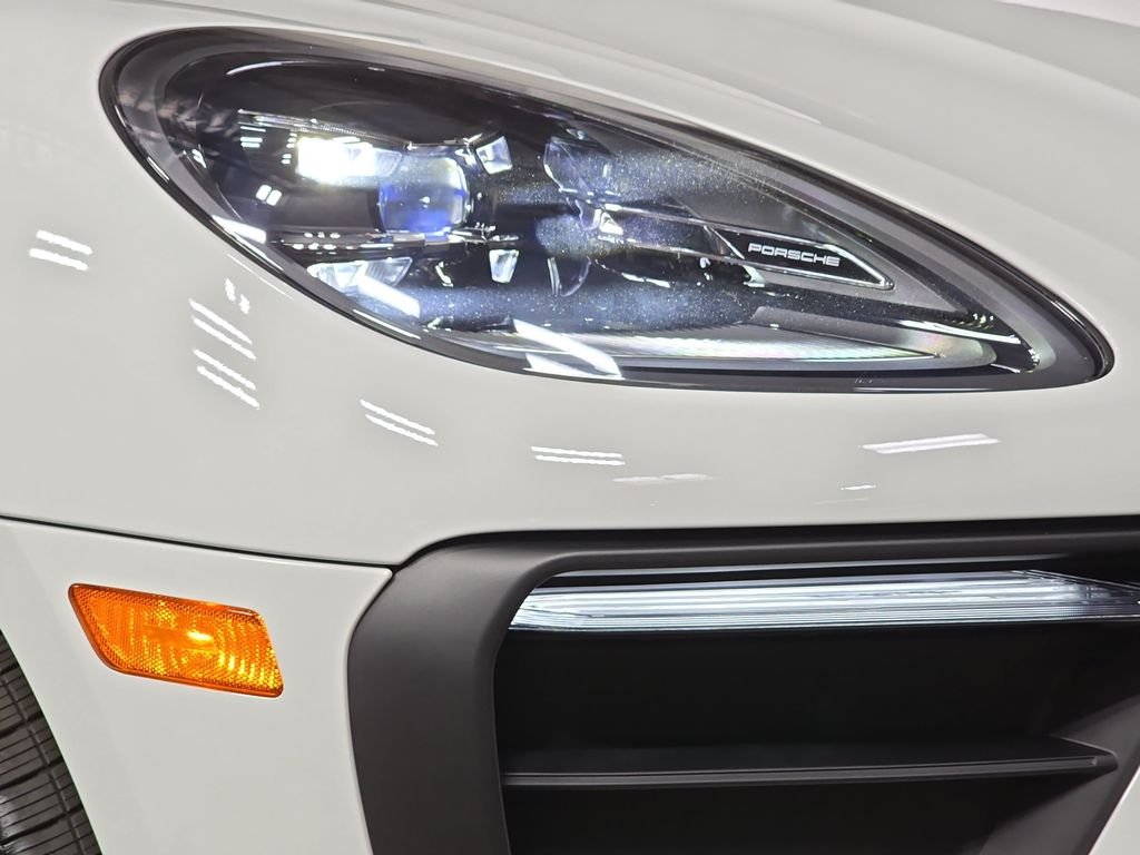 New 2026 White Porsche  image 12
