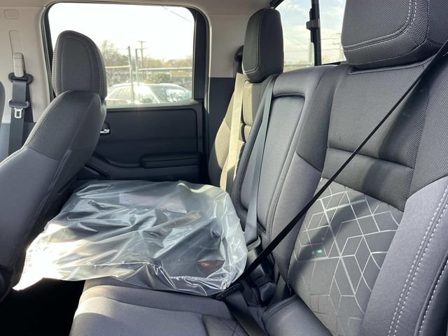 New 2026 Gun Metallic Nissan Crew Cab SV image 20