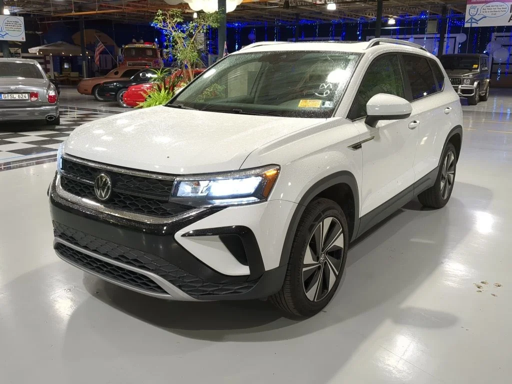 2023 Volkswagen Taos SE