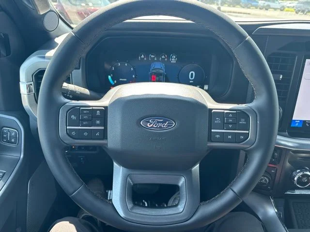New 2025 Star White Metallic Tri-Coat Ford Lariat® image 18