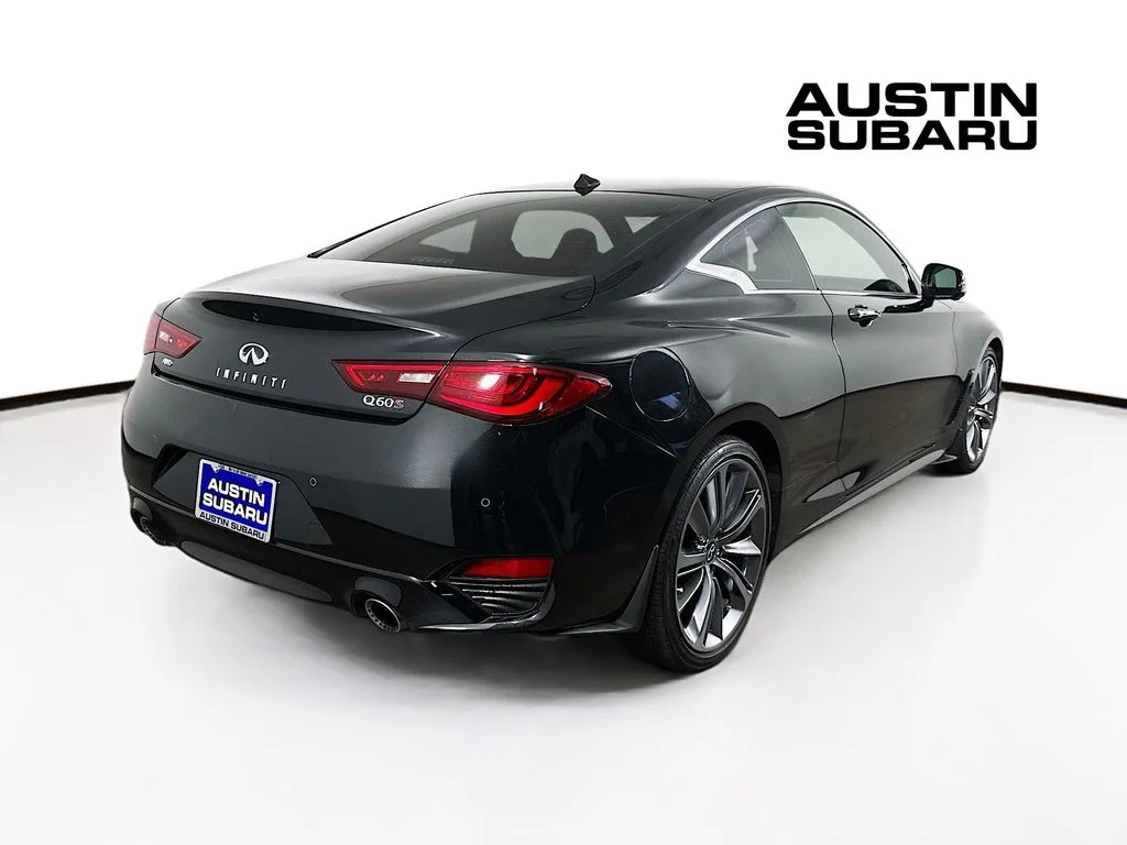 Used 2021 Black INFINITI Red Sport 400 image 7
