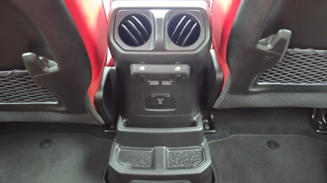 Used 2024 Anvil Clear Coat Jeep Rubicon 392 image 18