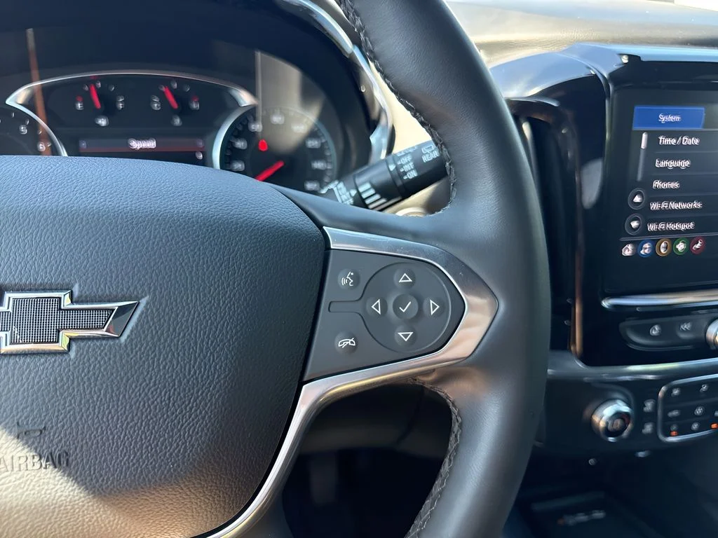 Used 2023 White Chevrolet LT Leather image 18