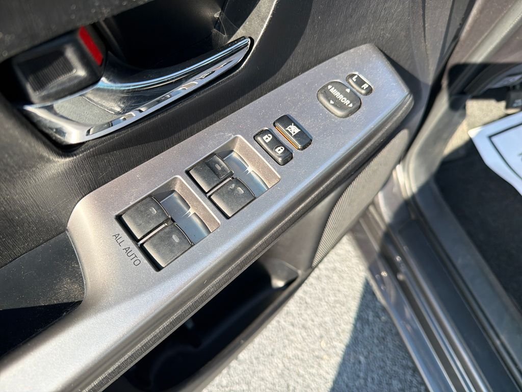 Used 2016 Gray Toyota Three image 11