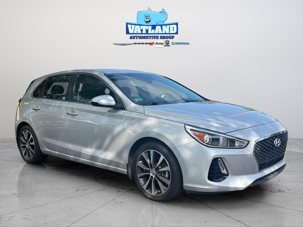Used 2018 Silver Hyundai Base image 7