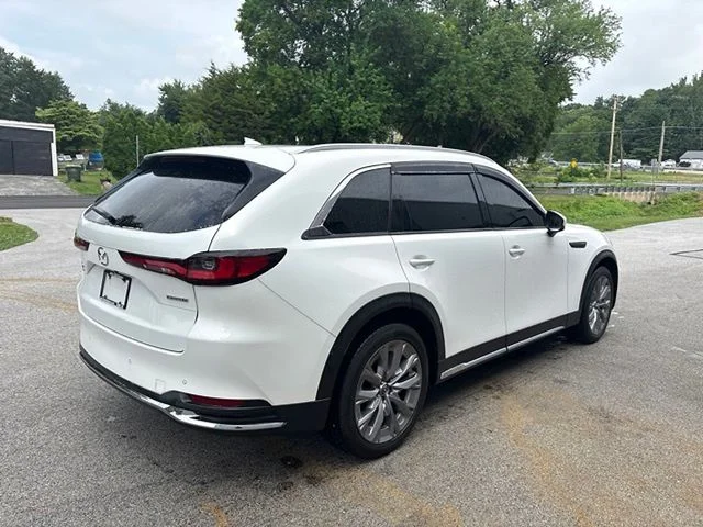 Certified Used 2024 White Mazda 3.3 Turbo Premium image 5