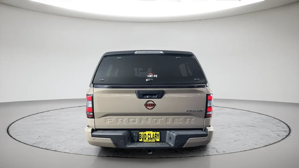 Used 2022 Beige Nissan PRO-4X image 9