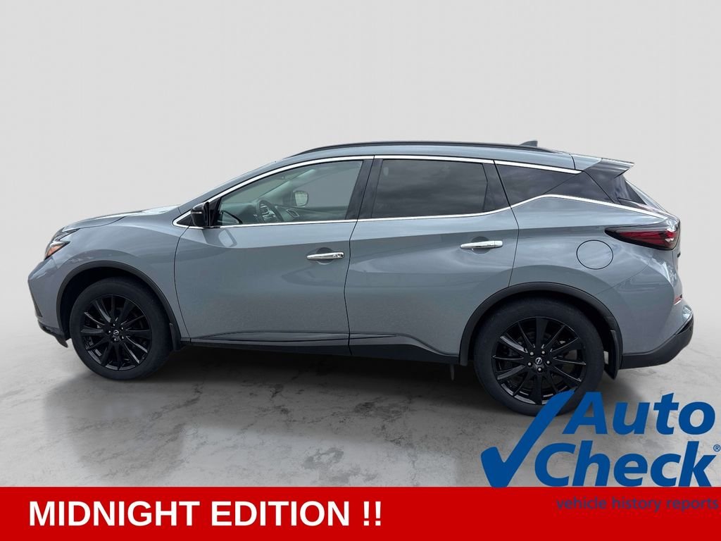 Used 2024 Gray Nissan SV image 2