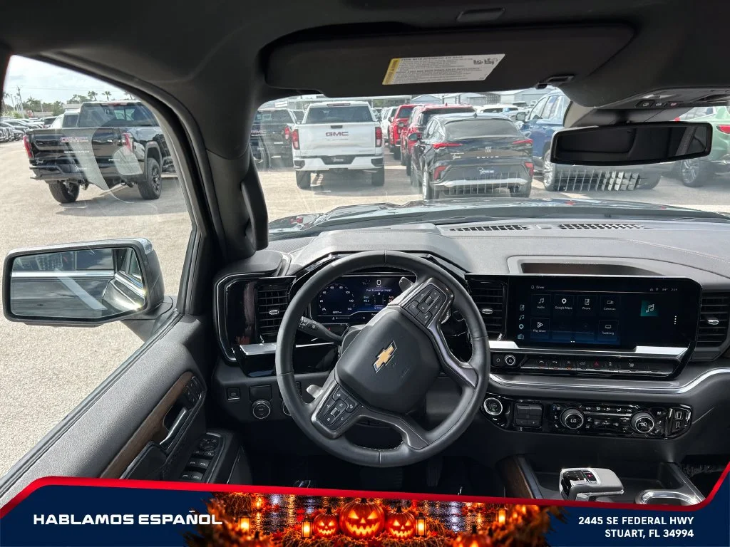 Used 2023 BLACK Chevrolet High Country image 11