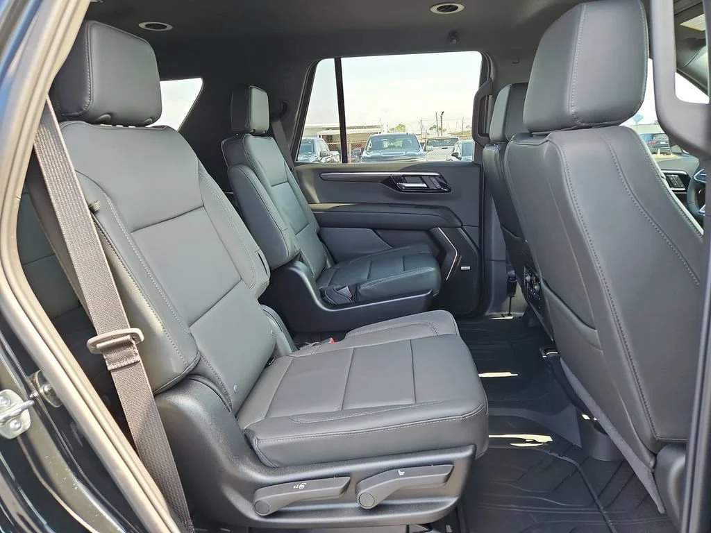 New 2026 Black Chevrolet LT image 19