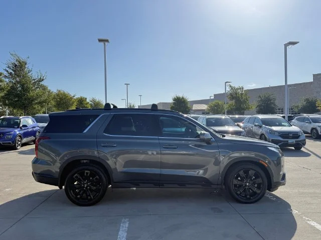 Used 2025 Graphite Hyundai XRT image 5