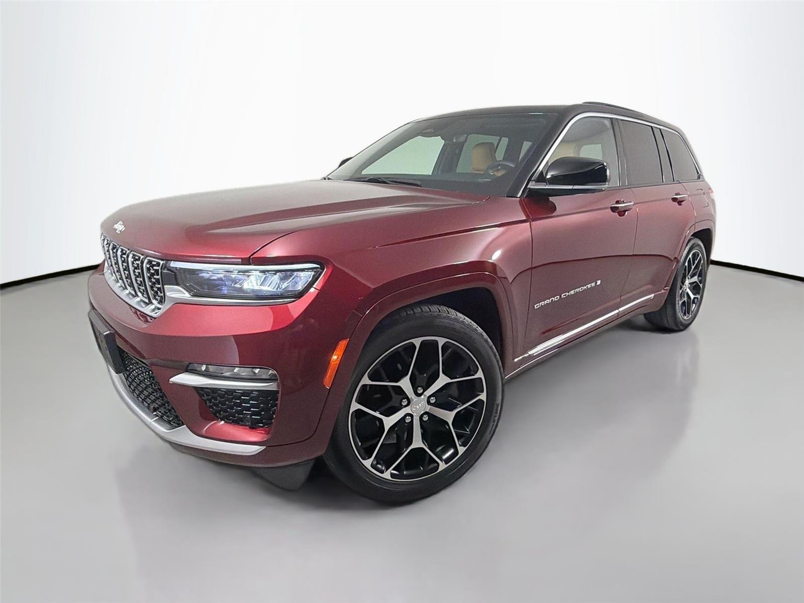 Used 2025 Velvet Red Pearlcoat Jeep Summit Reserve image 1
