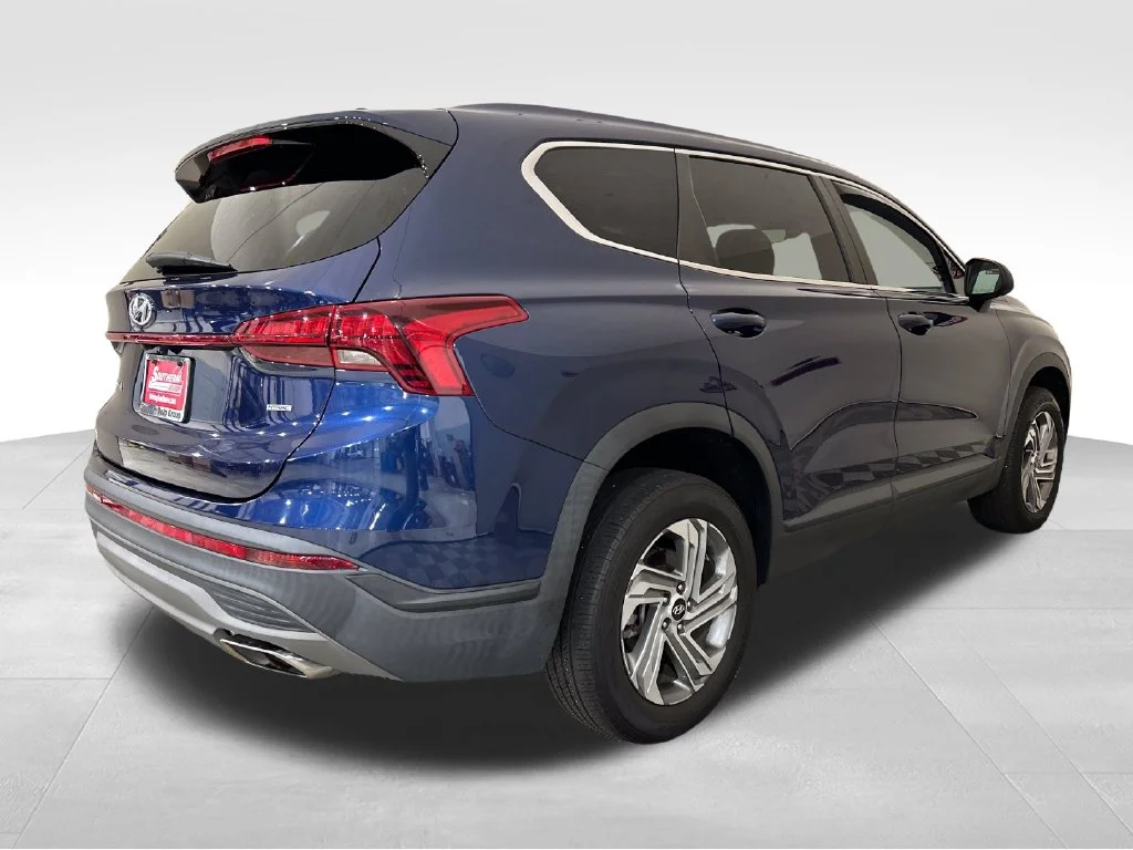 Used 2021 Blue Hyundai SE image 5