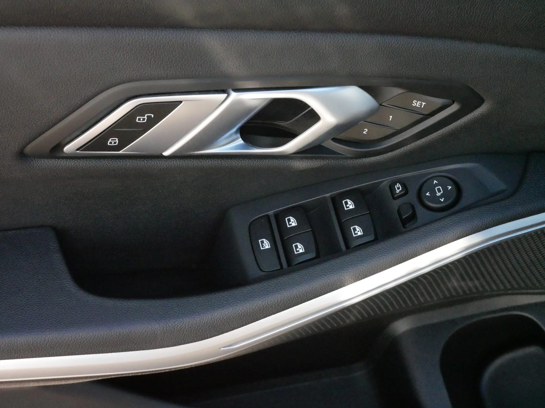 Used 2021 Jet Black BMW 330i xDrive image 19