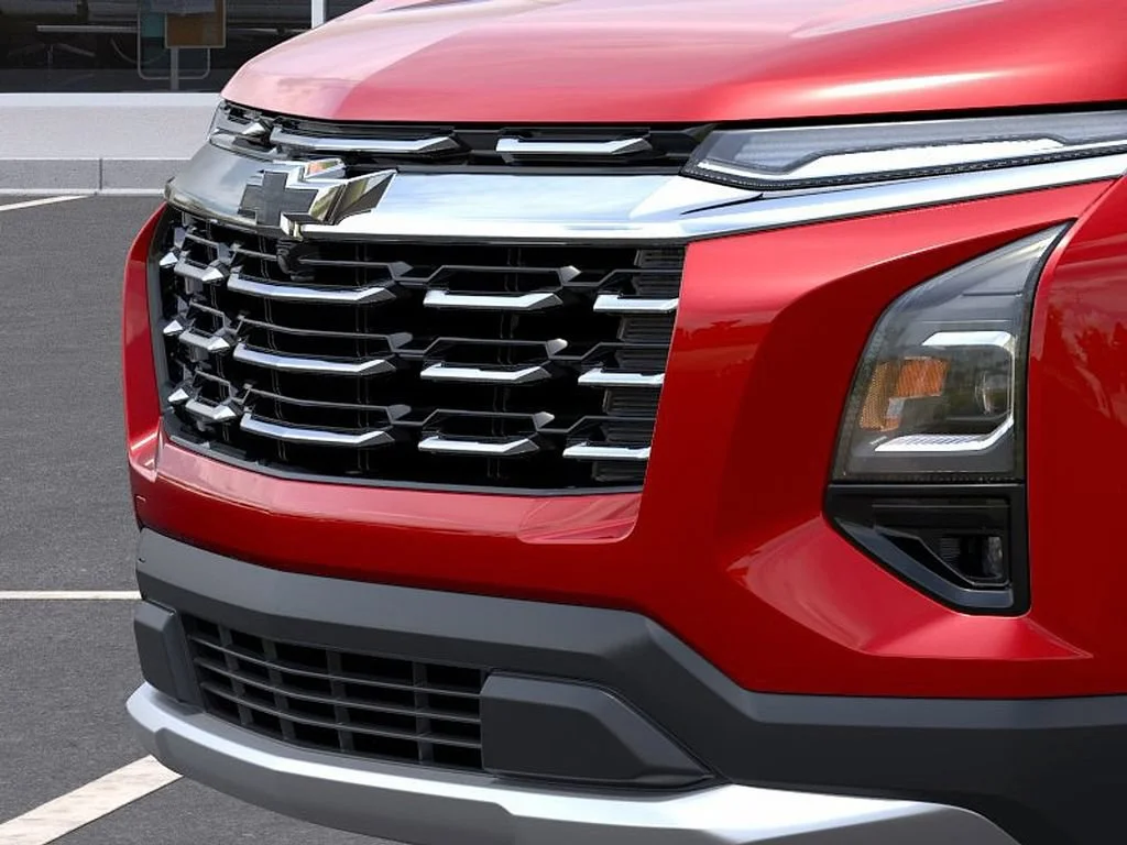 2027 Chevrolet Equinox LT - Photo 13