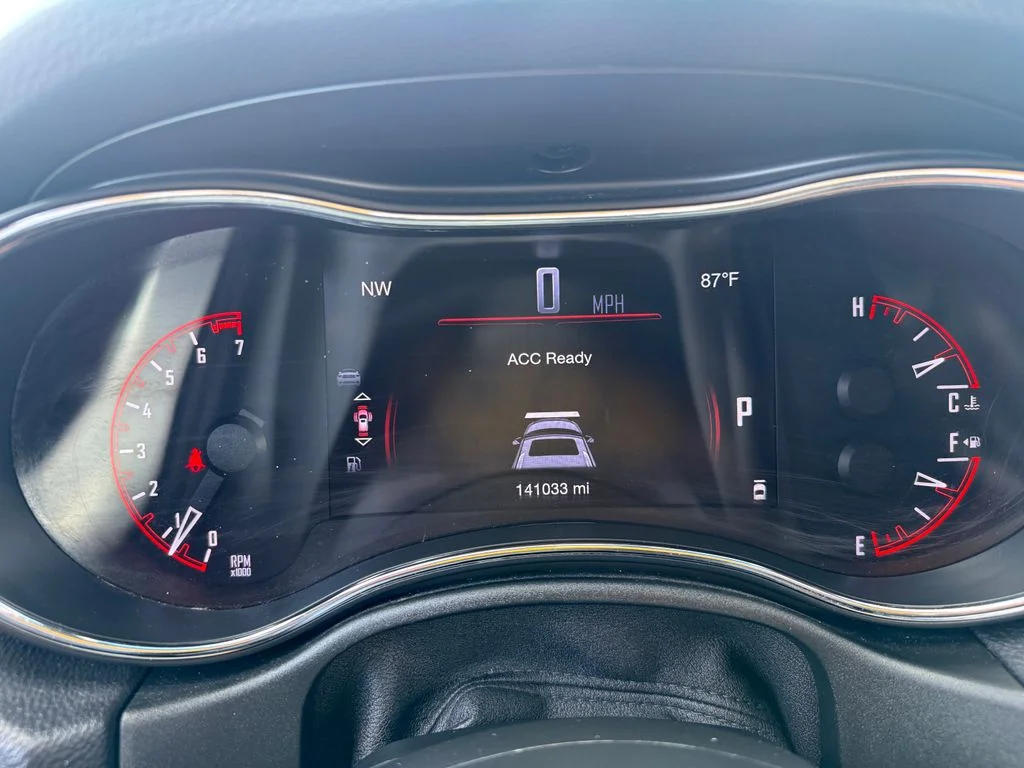 Used 2016 White Dodge Citadel image 28