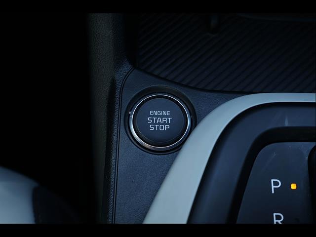Certified Used 2025 Snow White Pearl Kia GT-Line Turbo image 25