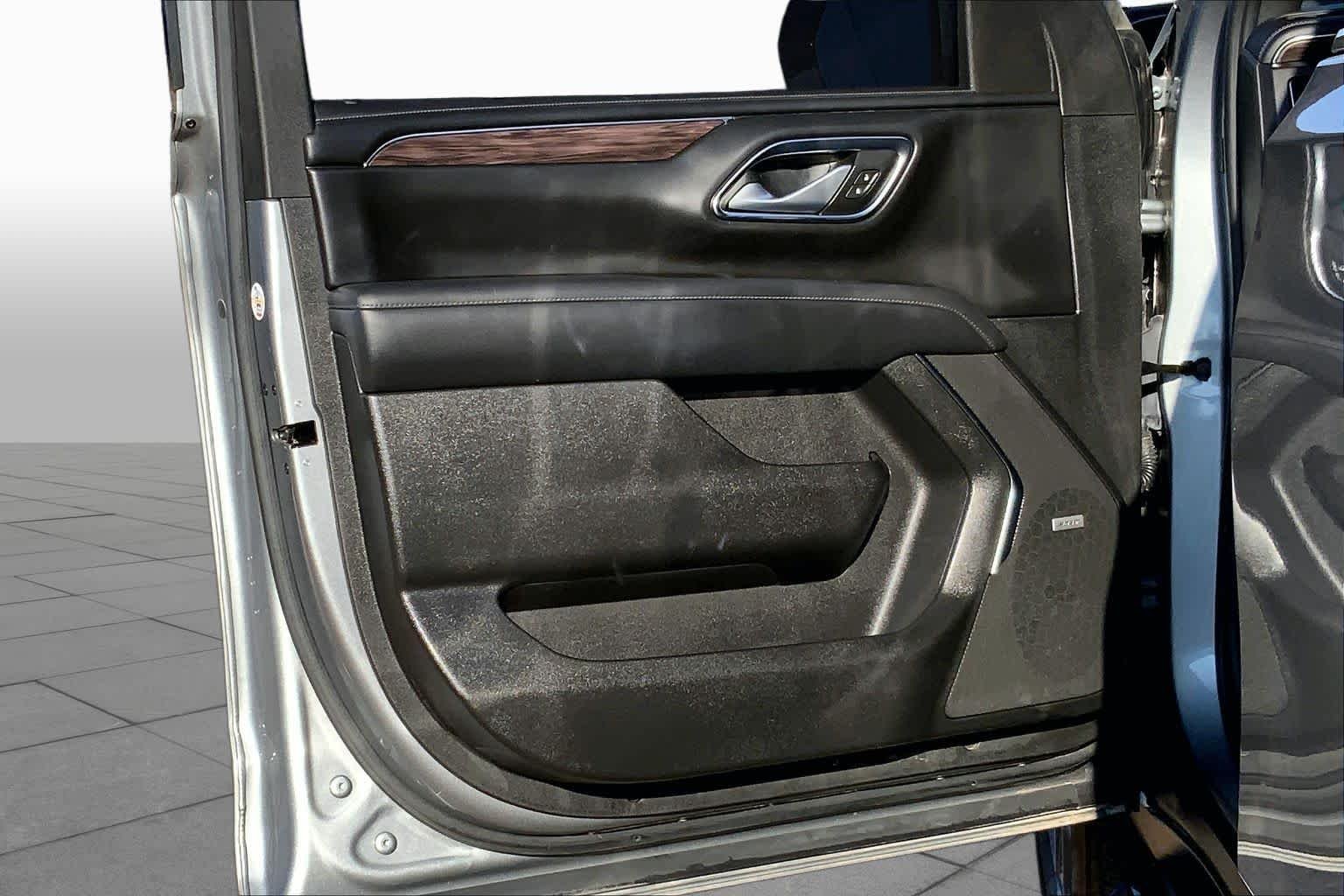 Used 2024 Sterling Gray Metallic Chevrolet LT image 22
