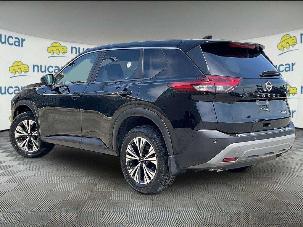 Used 2023 Black Nissan SV image 4